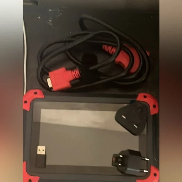 Everything come in the box, brand new never been used